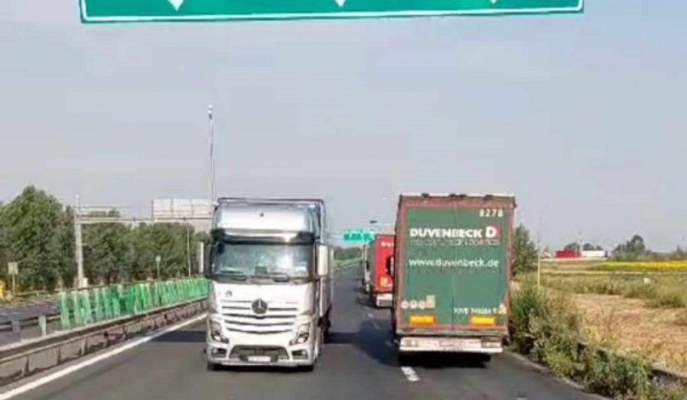 Momentul în care un TIR circula pe contrasens, pe Autostrada A1, în apropierea Frontierei Nădlac. Șoferul turc a rămas fără permis