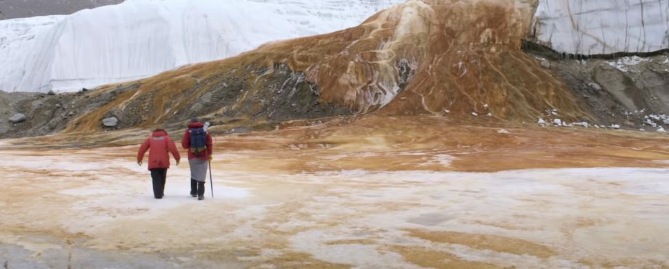 Misterul ghețarului din Antarctica care "sângerează", deslușit de geologi. Climatolog român: "Amplifică topirea lor" 846710