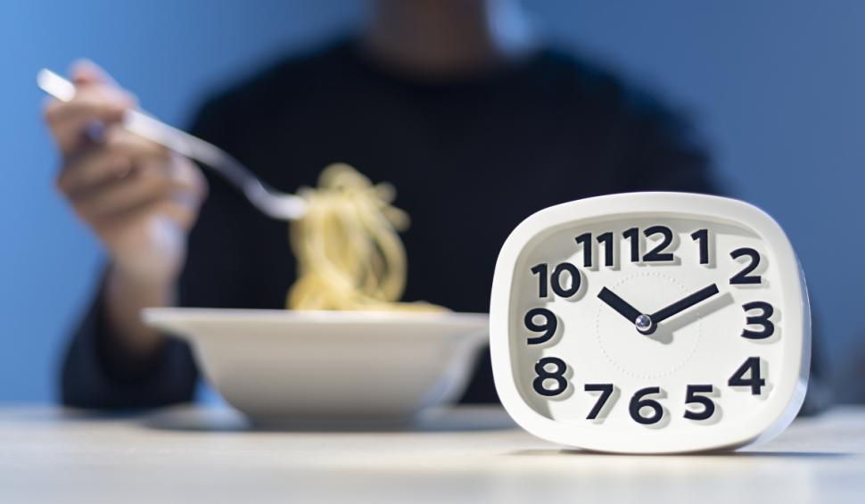 Secretul care îţi dă energie. Prof. dr. Vlad Ciurea: "Reenergizează organismul şi de acolo pleacă totul, nu de la cafea" 846935