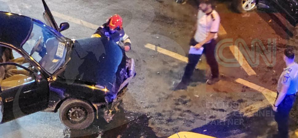 Accident grav în Capitală, la intersecţia Şoseaua Pantelimon cu Morarilor. Circulaţia a fost îngreunată 847296