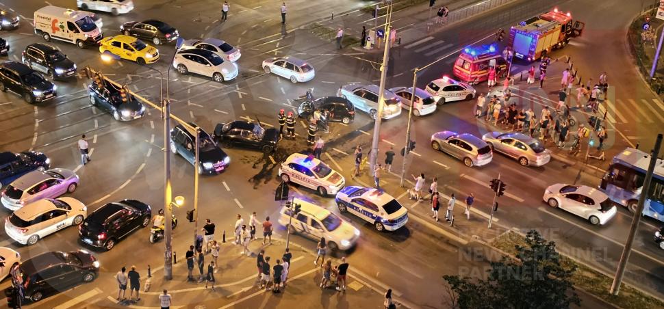 Accident grav în Capitală, la intersecţia Şoseaua Pantelimon cu Morarilor. Circulaţia a fost îngreunată 847301
