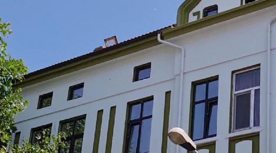 Tânără găsită moartă într-o cameră de hotel din Constanța. Camerista a fost cea care a dat alerta 847313