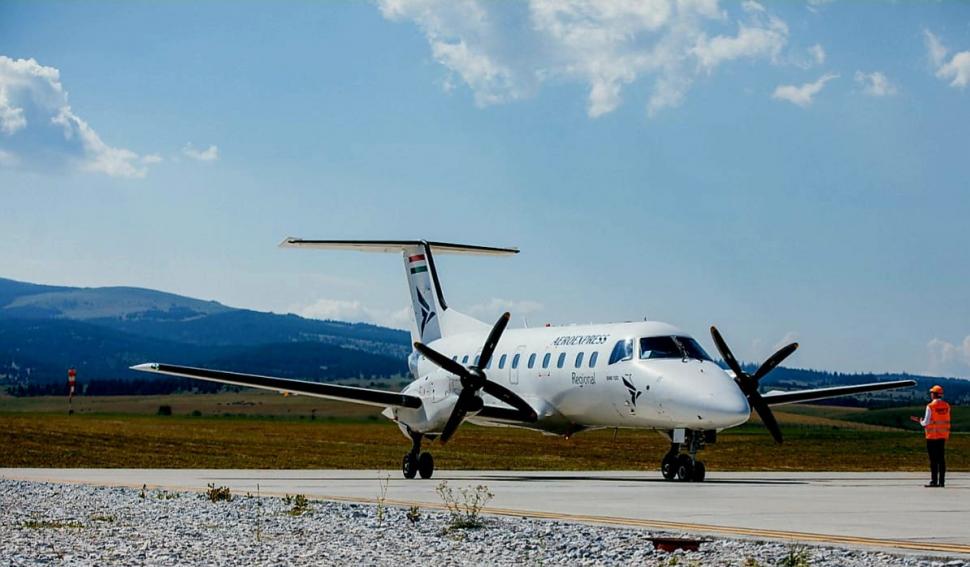 Unul dintre cei mai bogați oameni de afaceri din Ungaria și-a deschis aeroport în Harghita. Primul zbor a aterizat deja la Remetea 847387