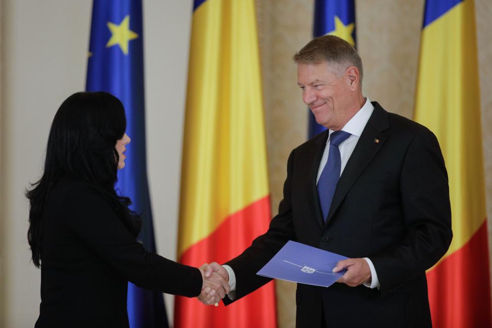 Noii miniştri ai Muncii şi Familiei au depus jurământul la Palatul Cotroceni 847451