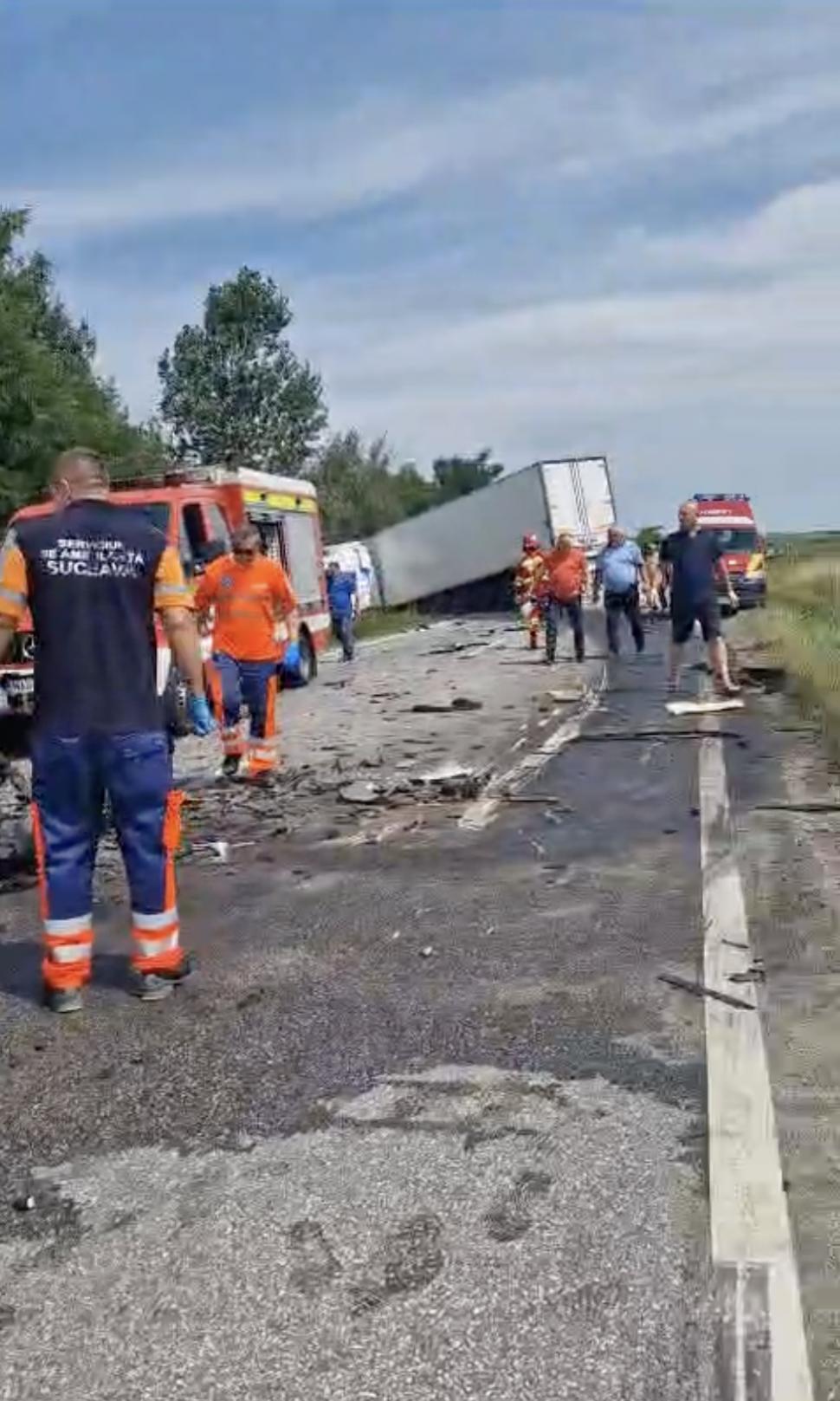 Accident grav pe DN2E în Suceava. Un șofer a murit după o coliziune între un autoturism și un autocamion 847701