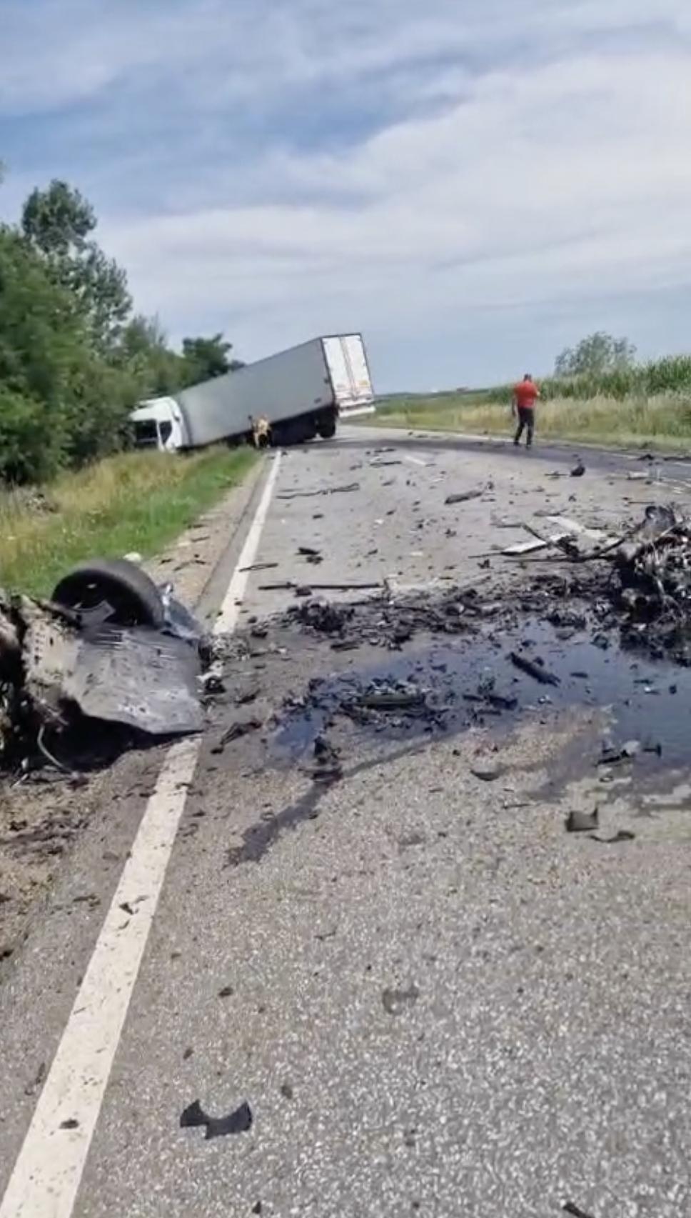 Accident grav pe DN2E în Suceava. Un șofer a murit după o coliziune între un autoturism și un autocamion 847702