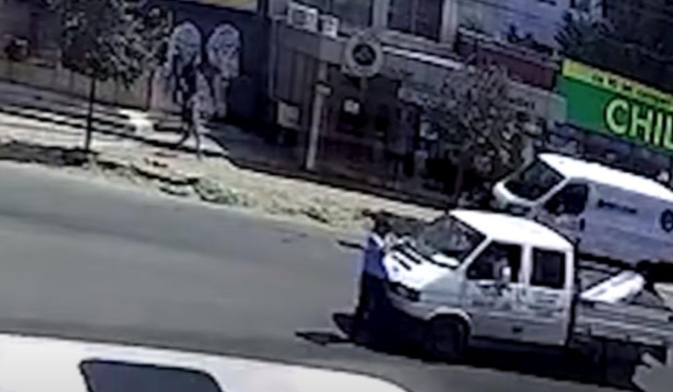 Un şofer s-a enervat pe poliţişti şi a depus plângere împotriva lor. Motivul: A stat prea mult să aştepte în trafic, în Vaslui 847704