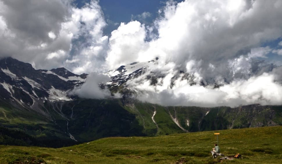 Temperatură record, înregistrată în Alpii austrieci: Cu zece grade mai cald decât normalul perioadei