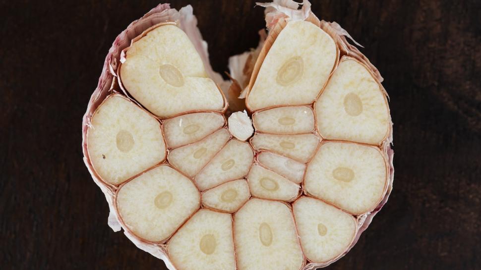 Alimentul care curăță vasele de sânge și ajută creierul. Prof. dr. Vlad Ciurea: "Este dovedit!" 847872