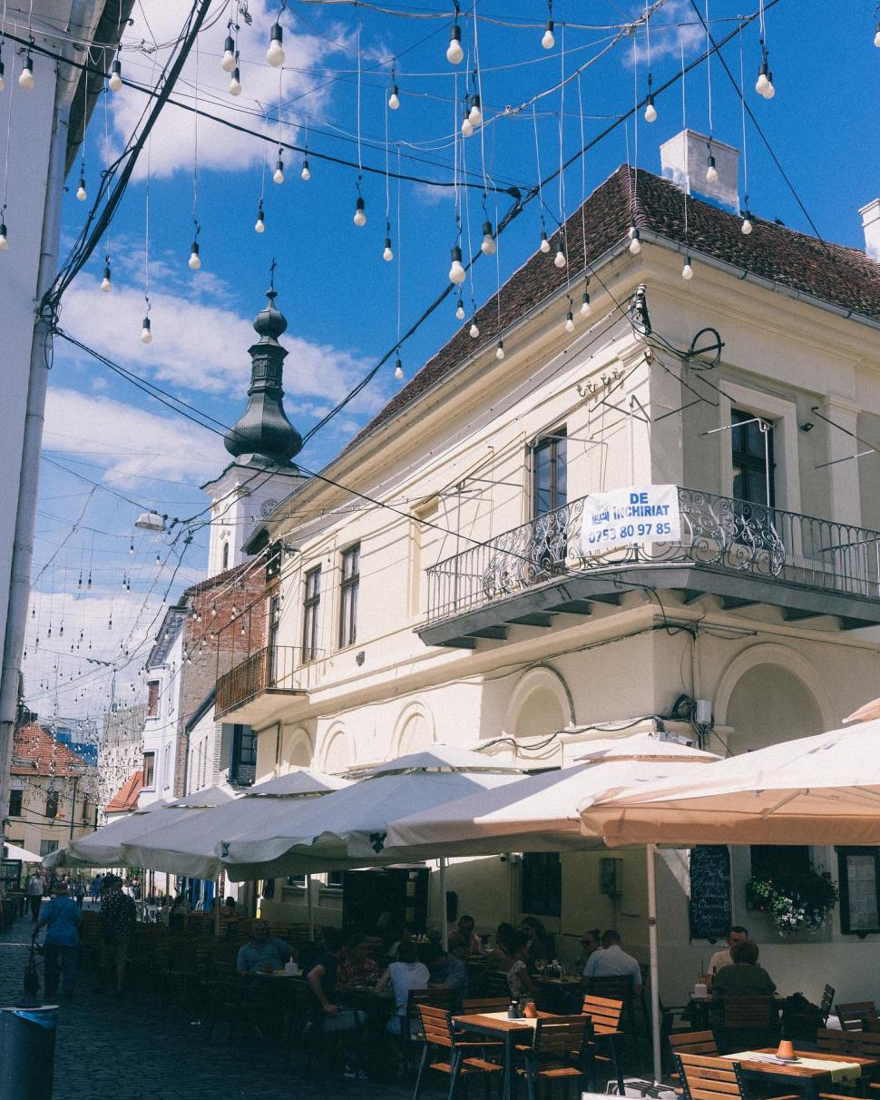 Macklemore, impresionat de ”doamna cu marionete” din Cluj: ”Dacă sunteți din Cluj, găsiți-o. E o creatoare de magie” 847787