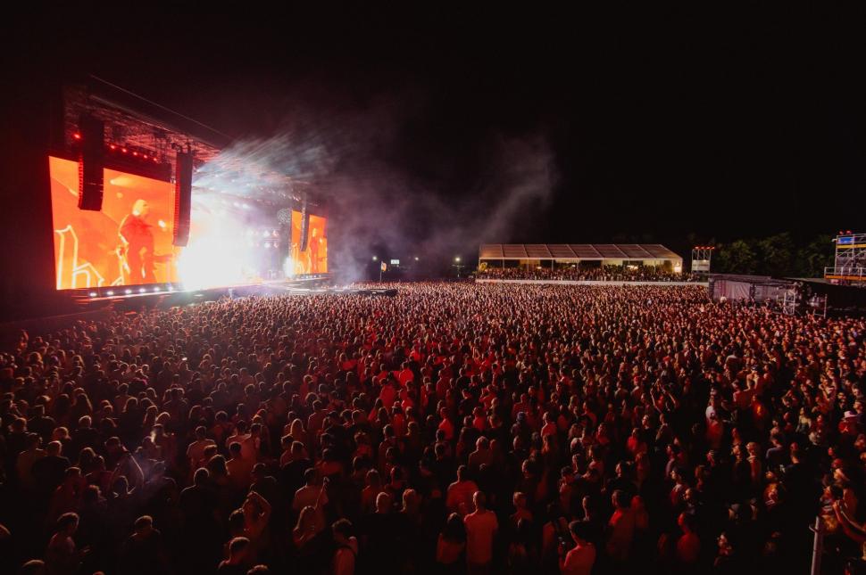 Atmosferă incendiară în a parta zi de distracţie la Electric Castle 2023. Festivalierii au parte de noi surprize 848065