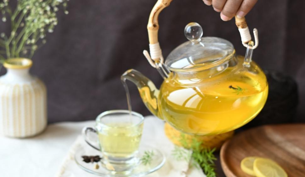 Alimentul natural care menţine creierul viu. Prof. dr. Vlad Ciurea: "Recomand zilnic. Este un foarte bun stimulator pentru creier, ajută procesele cerebrale" 848023