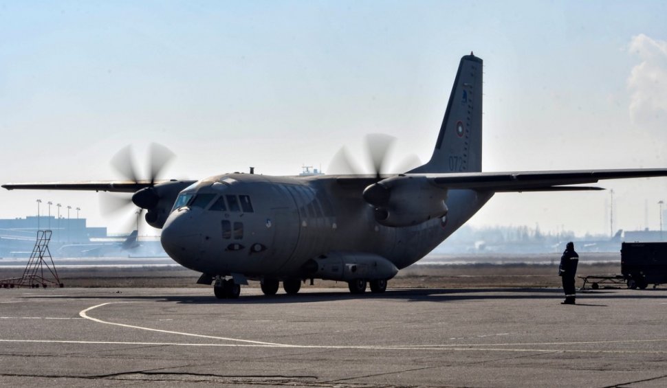 Un avion militar a rămas fără un motor, înainte de aterizarea pe Aeroportul Otopeni. Reacția MApN