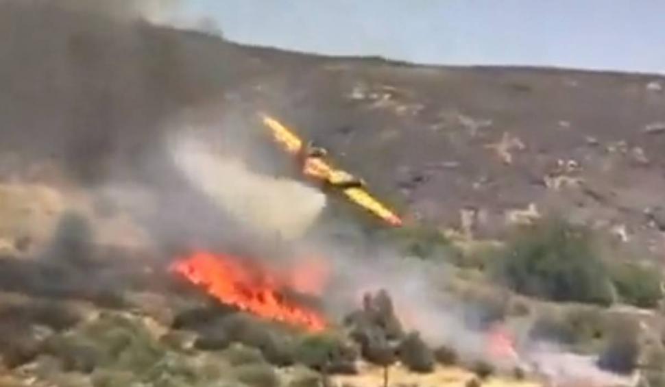 Piloții aflați la bordul avionului care s-a prăbușit în Grecia au murit. Ministerul Apărării a decretat trei zile de doliu 848679