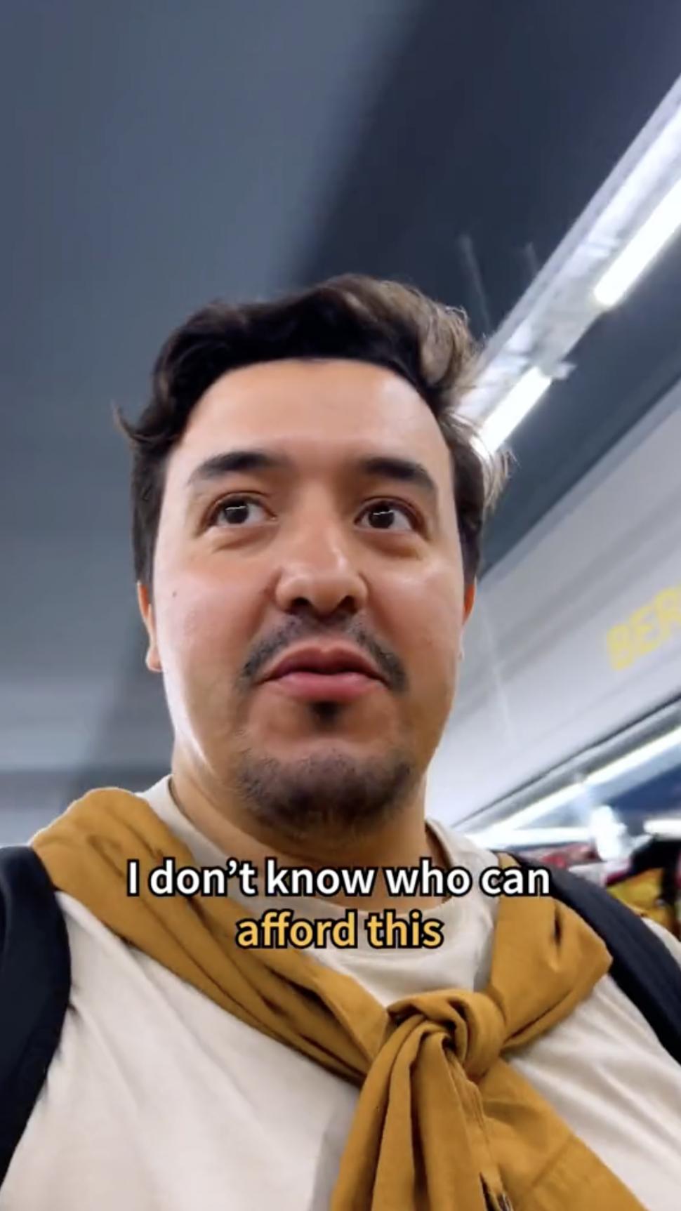 ”Cine își permite prețurile astea?! Ar trebui să fie ilegale” Vlogger american, șocat de prețurile alimentelor din România 848628