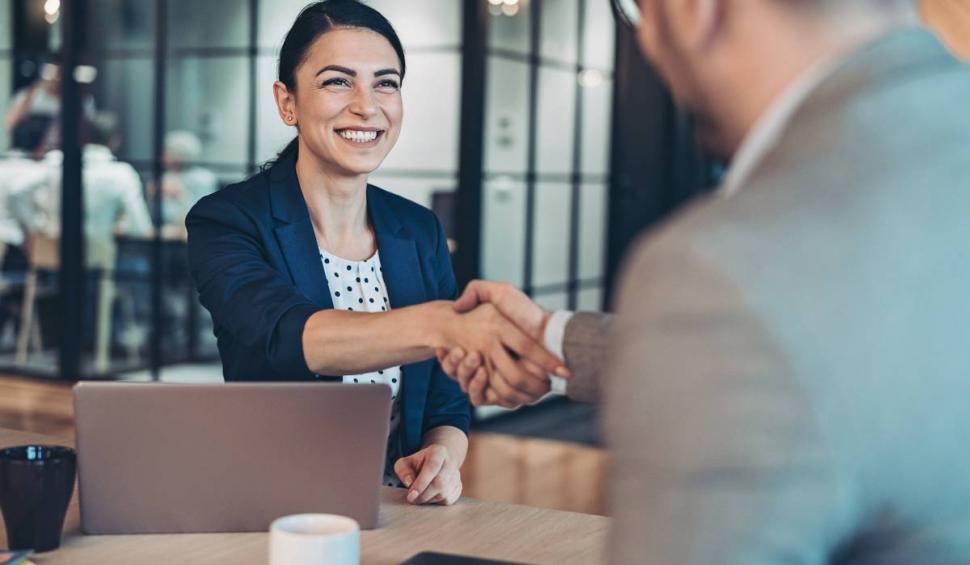 Ana a picat Bac-ul, dar câştigă 8.000 de lei pe lună. "Mi-a plăcut că este o meserie curată, frumoasă, bănoasă" 848843