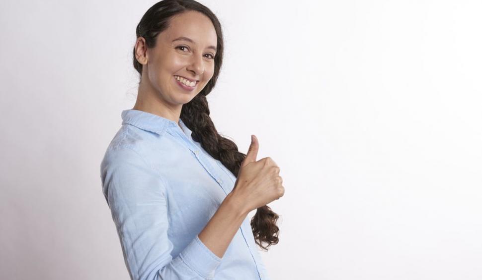 Ana a picat Bac-ul, dar câştigă 8.000 de lei pe lună. "Mi-a plăcut că este o meserie curată, frumoasă, bănoasă" 848846