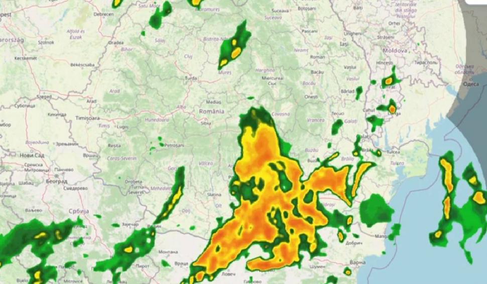 Vijelii de Cod roşu în Bucureşti și trei județe din țară. Oamenii au fost avertizaţi prin RO-ALERT să se adăpostească 848979