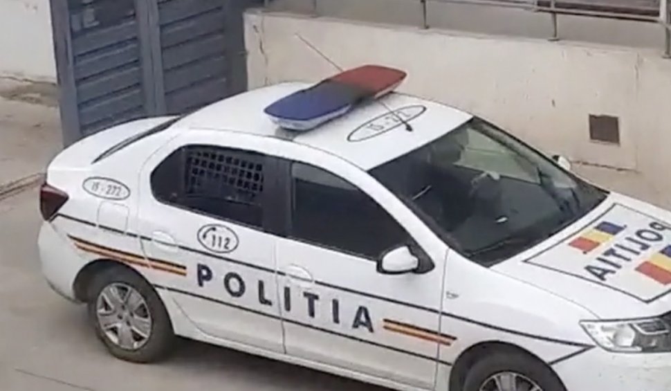 O femeie din Ilfov a fost arestată după ce și-ar fi ars în sobă nou-născutul