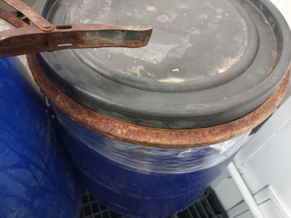 Mizerie, rugină și fructe stricate, la firma care asigura mâncarea pacienților în spitalele din Constanța. Activitatea a fost oprită de inspectori 848755