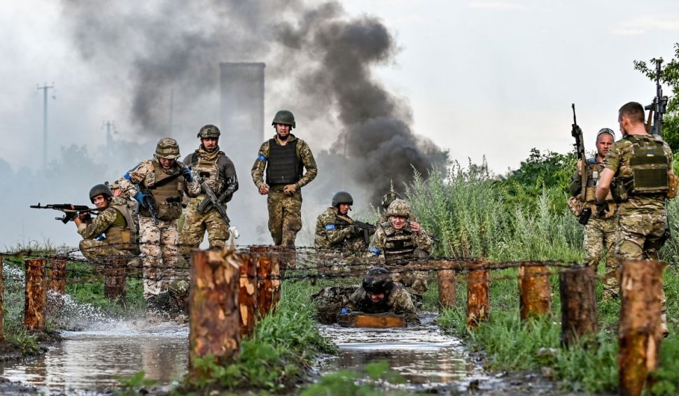 Un oficial rus relatează că "trupe ucrainene antrenate în Occident" au ajuns în prima linie defensivă a Moscovei la Zaporojie