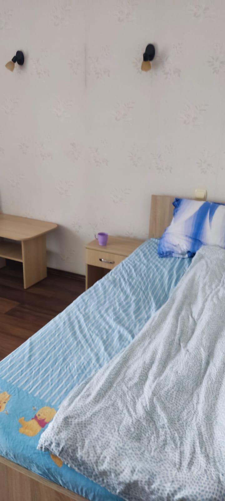 Oameni nemâncaţi şi neîngrijiţi, închişi la subsolul unui azil din Mureş. Primele imagini de la faţa locului 849195