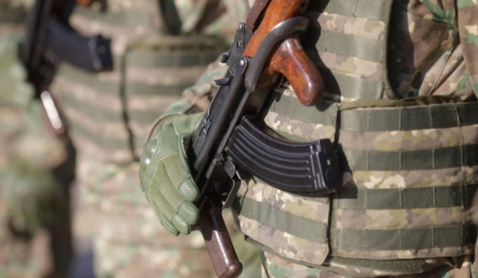 ”A afectat imaginea Armatei”: Militarul din Constanța, atacat în post și dezarmat de mitralieră, a fost condamnat
