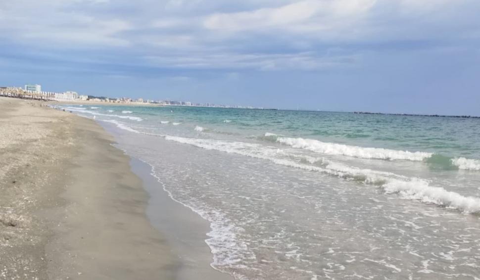 Apa mării s-a răcit cu peste 10 grade Celsius. Explicația fenomenului care a nemulţimit zecile de mii de turişti aflaţi pe litoral 849507