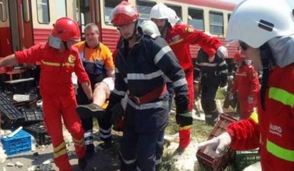 Un șef de tren s-a electrocutat după ce s-a urcat pe acoperișul vagonului, la Gara de Nord din Timișoara 849655
