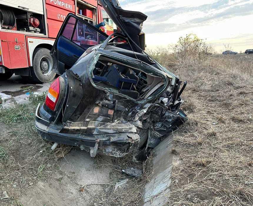 Un copil de cinci ani a murit, în urma unui accident cumplit produs în județul Constanța. Alte șase persoane sunt rănite 849863