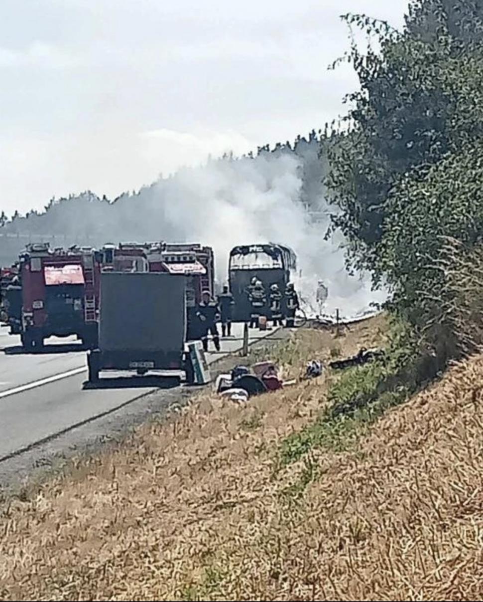 Un autocar cu 60 de cetățeni moldoveni și români, a luat foc pe autostrada de centură a Vienei 850031
