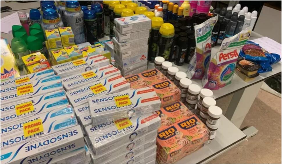 Trei români, arestaţi în Belgia după ce au prădat mai multe magazine. Poliţia a descoperit că aveau casa plină cu produse furate 850107