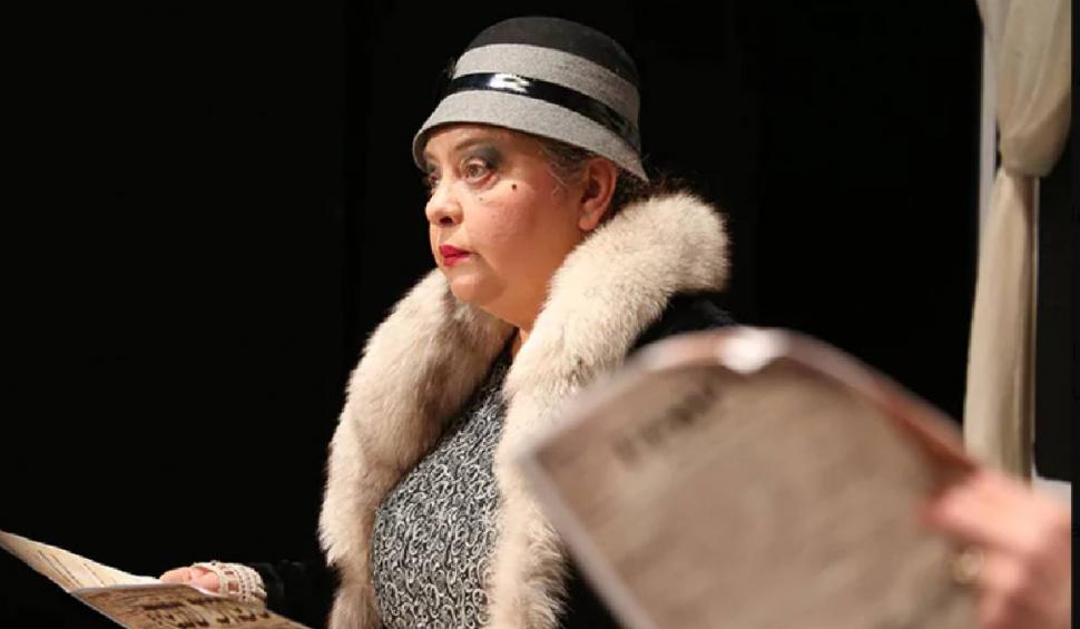 Recunoști fata frumoasă din imagine? Acum face o țară întreagă să râdă 850381