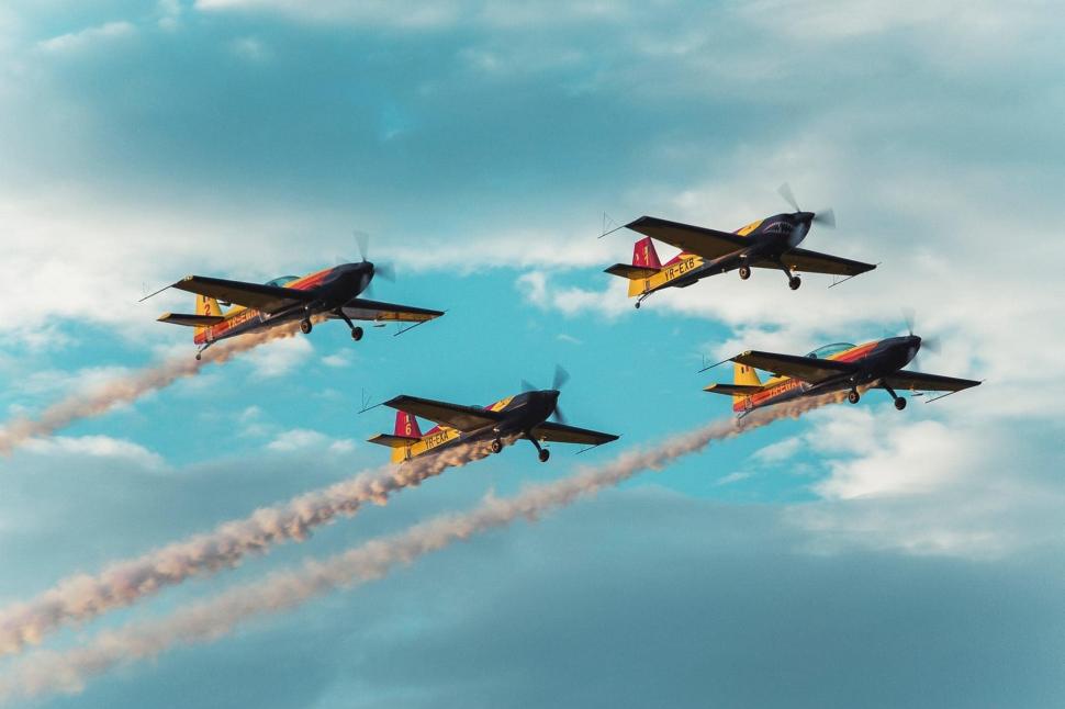 "Black Sea Air Show" a cucerit litoralul! Cel mai mare spectacol aviatic s-a desfăşurat pe Aeroportul Mihail Kogălniceanu 850710