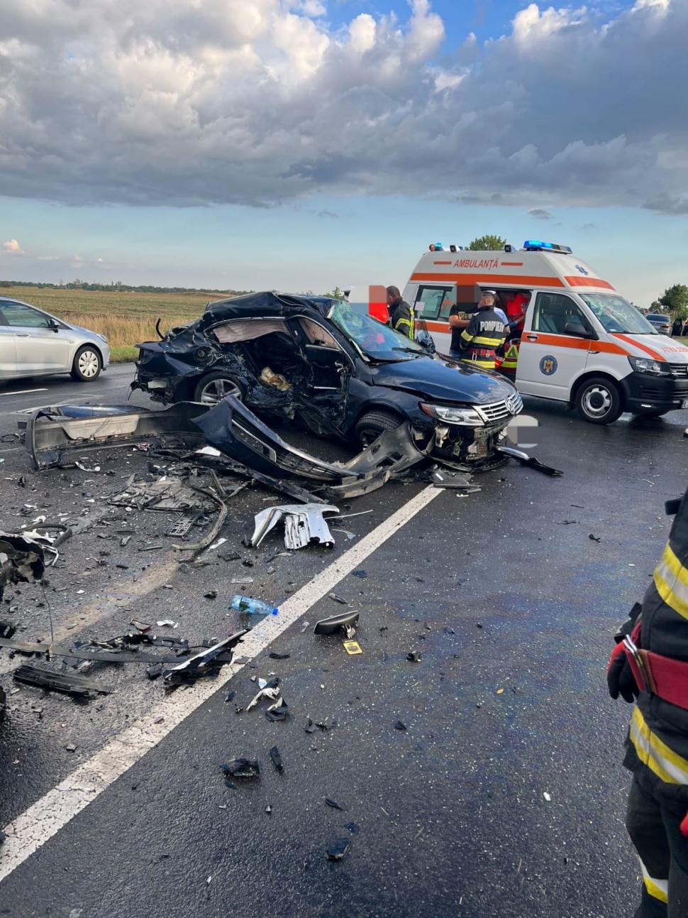 Accident cu trei autoturisme pe DN2 Buzău-Urziceni. O persoană a murit, iar alte două au fost rănite 850878