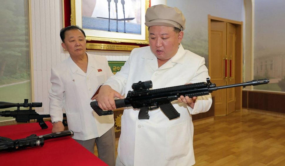 Kim Jong Un a cerut fabricilor de armament din Coreea de Nord să își mărească producția