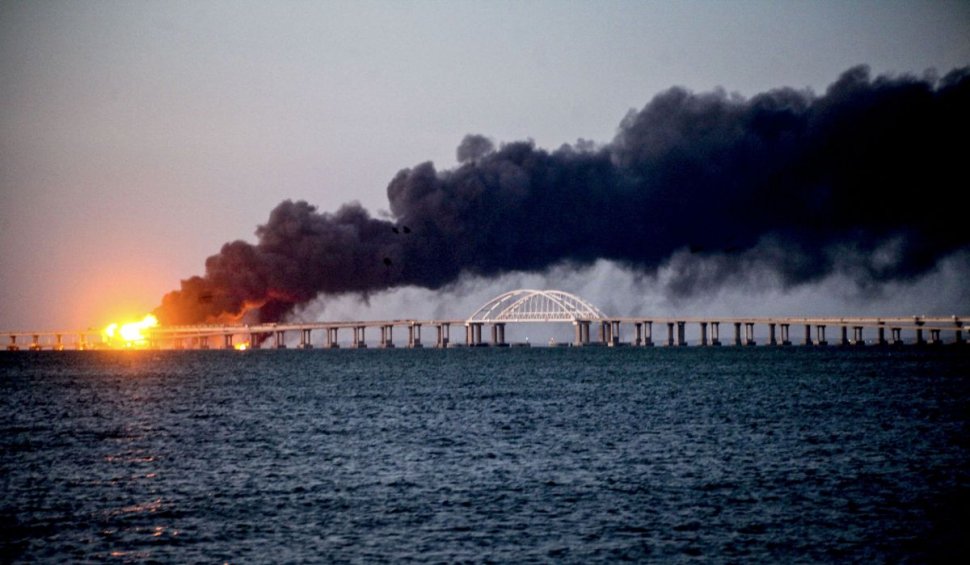 Ucraina revendică, pentru prima dată, atacurile asupra podului lui Putin 