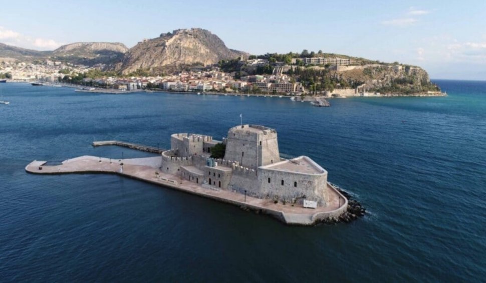 Insula din Grecia care se redeschide după cinci ani de renovări: ”Cetatea este o destinație turistică populară”