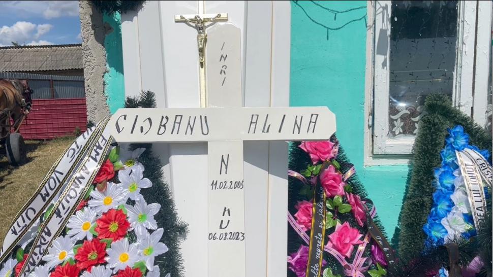 "Iub, dacă o să mor, am făcut bani şi să iei sicriu din banii mei". Gluma macabră pe care o făcea Alina înainte de a fi omorâtă de cea mai bună prietenă 851574