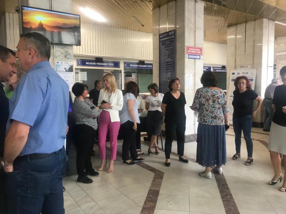 Proteste extinse în ţară: Mii de angajaţi de la Finanţe şi-au întrerupt activitatea | Mesajul transmis de sindicaliști 851662