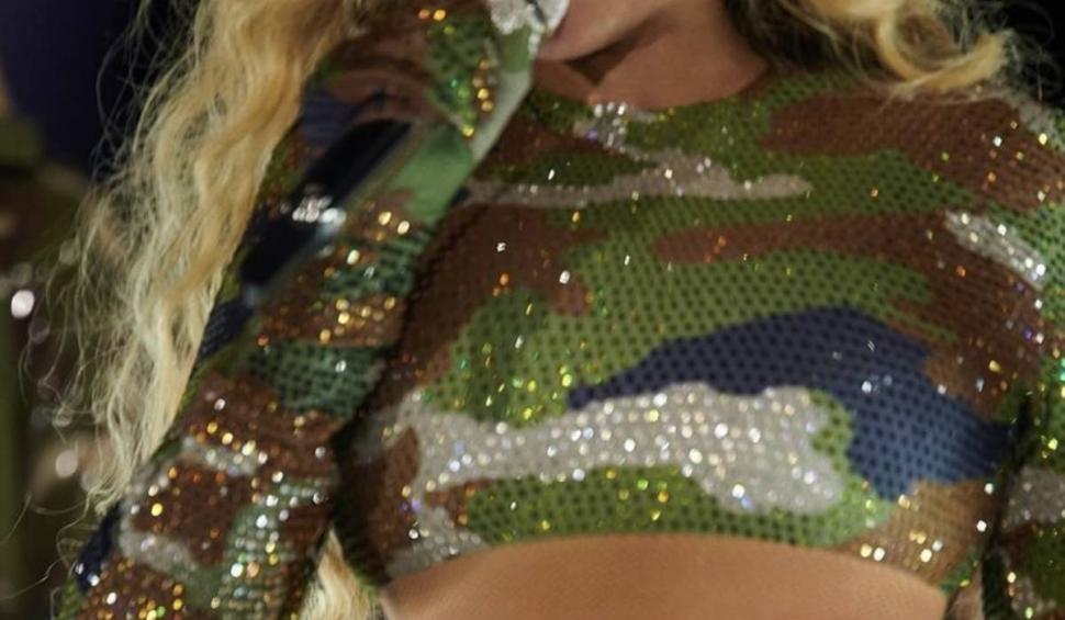 Românul din spatele lui Beyonce. El este Cosmin, unul dintre designerii care au îmbrăcat-o pe divă în turneul ei mondial 851669