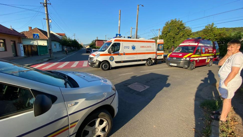 Tânăr grav rănit, după ce a căzut din tren, aproape de gara Gherla din Cluj  851900