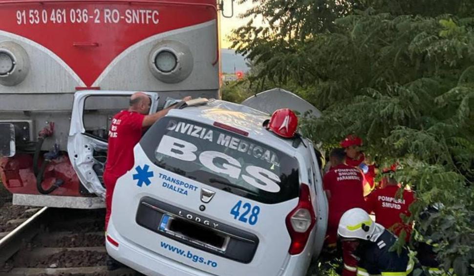 Accident mortal pe calea ferată în Gorj. O mașină a fost spulberată de tren 851992