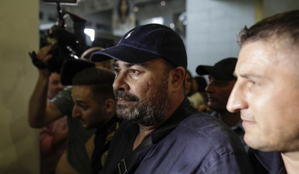 Darius Vâlcov, adus în România. Are o pedeapsă de 6 ani de închisoare 852090