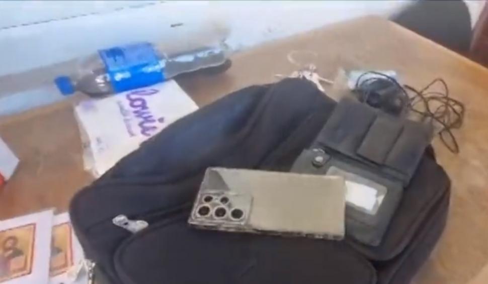 Cerșetor cu telefon de peste 1.000 de euro, prins la Alba Iulia. Surpriză pentru poliţişti când au văzut ce avea în bagaje 852251