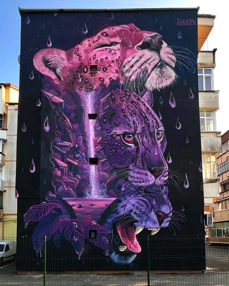 Artă stradală în Sibiu. Opera "Urletul furtunii", realizată pe fațada mucegăită a unui bloc, a devenit una dintre cele mai apreciate picturi murale din lume 852266