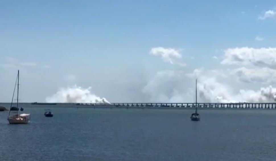 "850 de kilograme de explozibil pe Sea Baby și bum!" | CNN a difuzat în exclusivitate filmul atacului cu drone marine asupra podului Kerci 852457