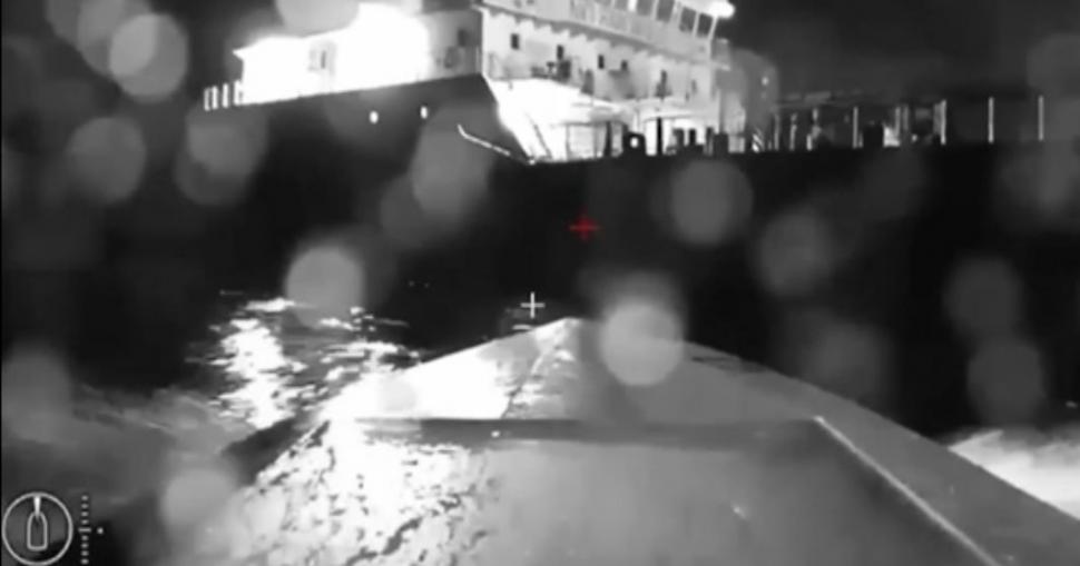 "850 de kilograme de explozibil pe Sea Baby și bum!" | CNN a difuzat în exclusivitate filmul atacului cu drone marine asupra podului Kerci 852463