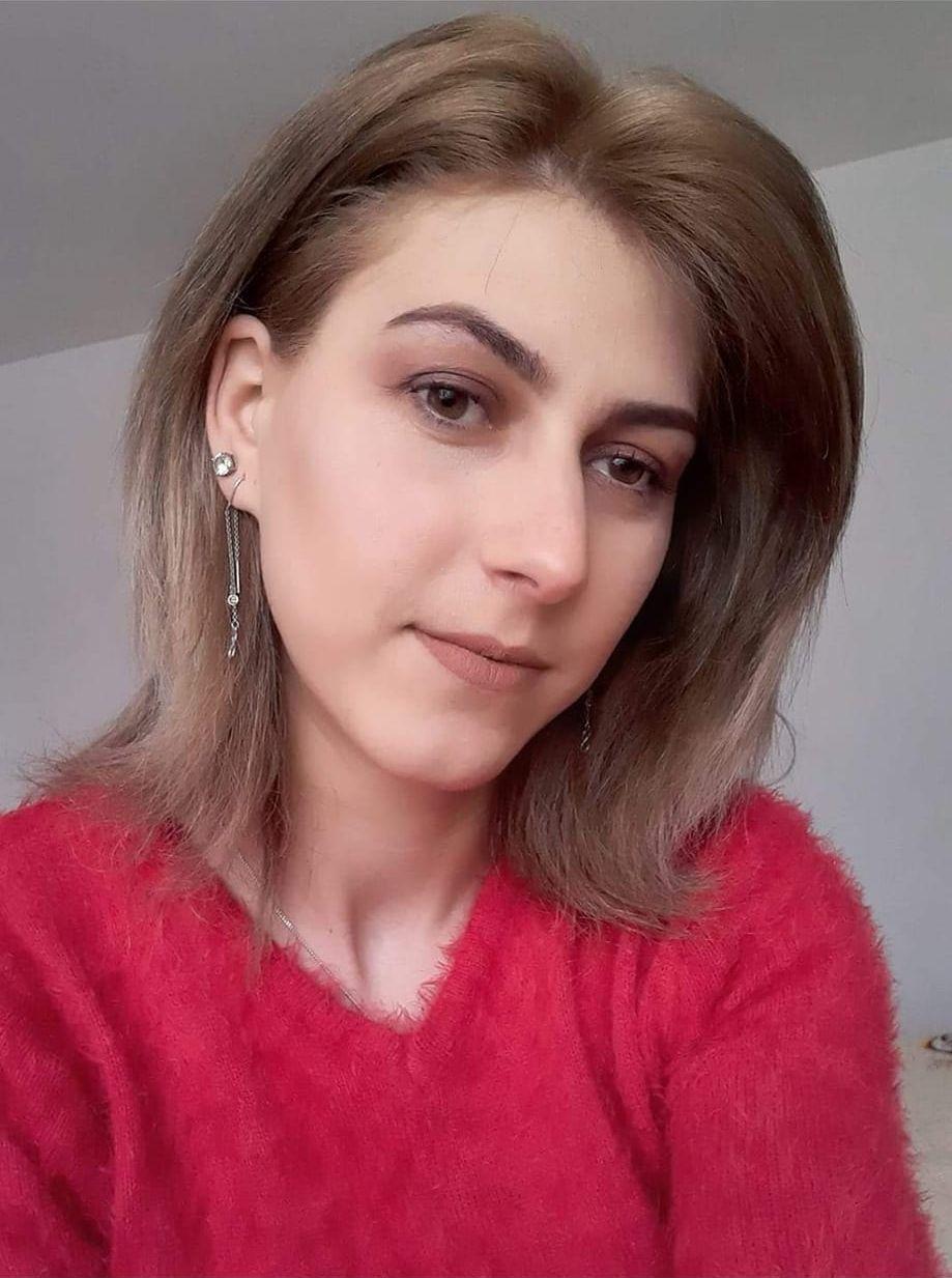 Ea este Ionelia, femeia din Năneşti înjunghiată de soţ din cauza geloziei extreme. Cei doi copii ai lor au rămas acum în grija rudelor 852666