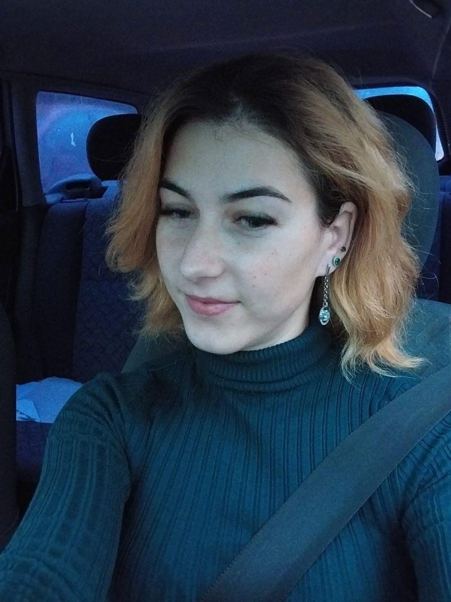 Ea este Ionelia, femeia din Năneşti înjunghiată de soţ din cauza geloziei extreme. Cei doi copii ai lor au rămas acum în grija rudelor 852669